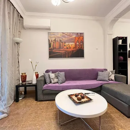 Apartment διαμέρισμα στο κέντρο της θεσσαλονίκης.